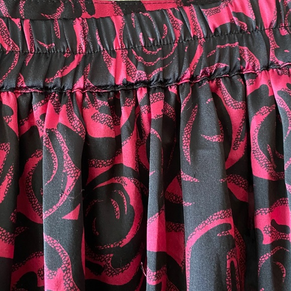 VENUS Floral Rose Maxi Skirt - Picture 7 of 9